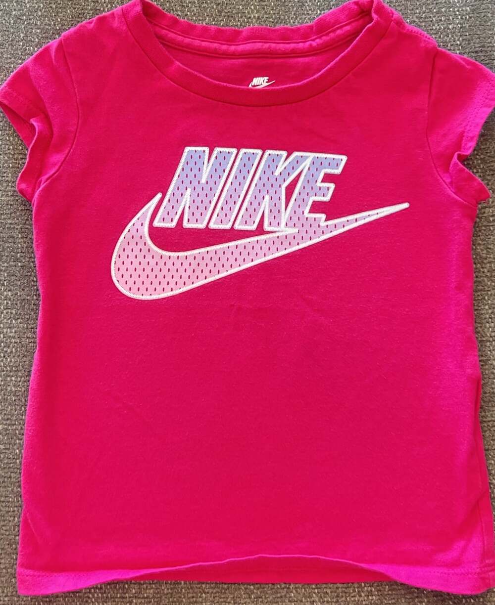 Nike The Nike Tee Size 2T Pink Graphic Short Sleeve T-Shirt